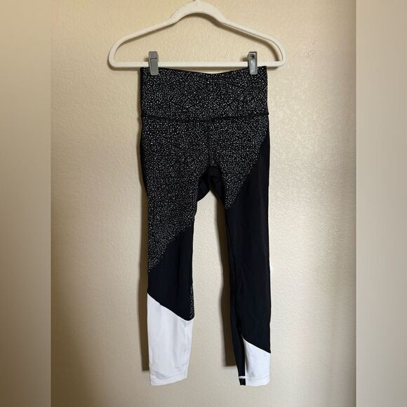 Lululemon Wunder Under Hi-Rise 7/8 Tight in Black White Colorblock - Picture 4 of 12